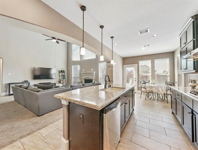 Building Photo - 3426 Stone Springs Dr