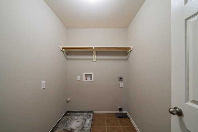 Building Photo - Charming 4 beds 3.5 baths in Spring