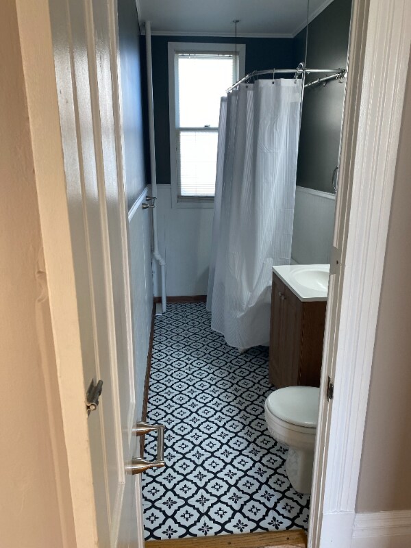 Building Photo - 3833 11th Ave S