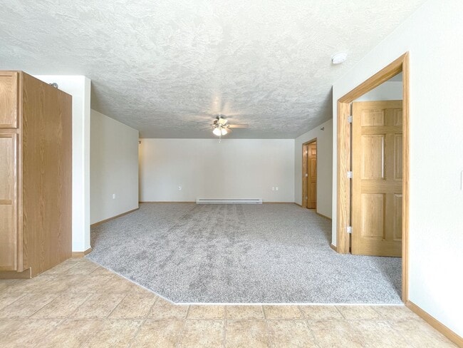 Interior Photo - Crossings at the Bluffs