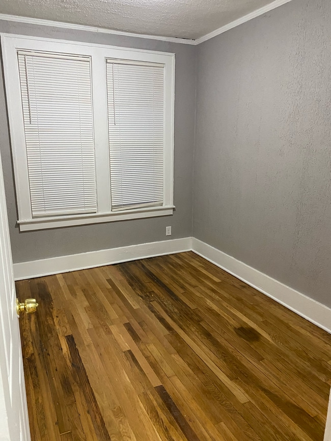 Building Photo - 14950 Stoepel St