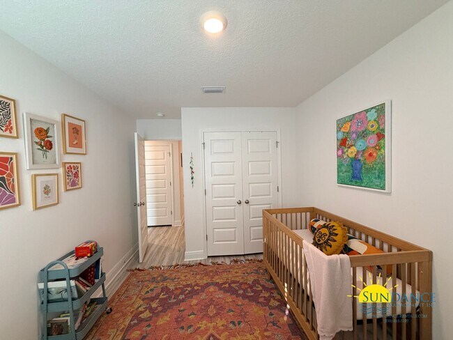 Building Photo - Comfortable & Convenient 2-Story Townhome in Santa Rosa Beach!