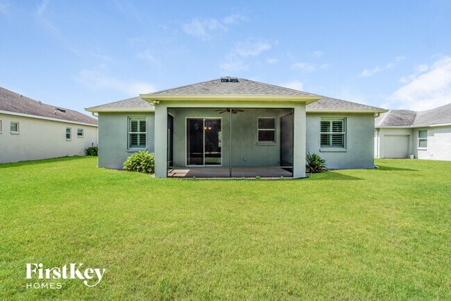 Building Photo - 12924 24th Ct E