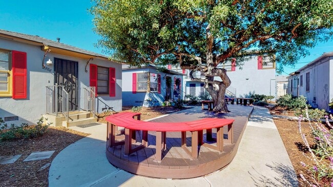 Interior Photo - 30th Street Cottages