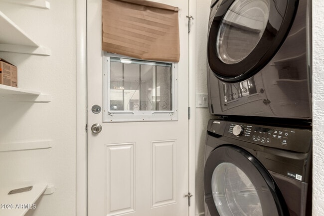 Building Photo - 3136 N 38th St