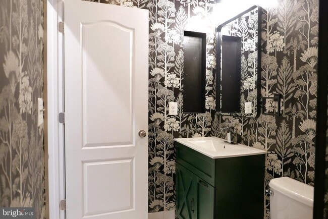 Building Photo - 25152 Sweet Myrtle Square