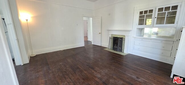 Building Photo - 2016 20th St