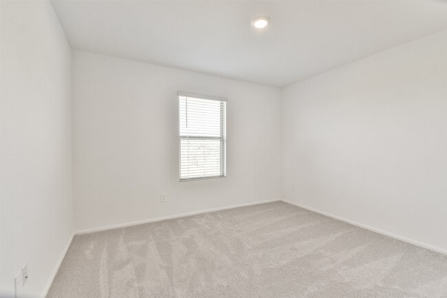 Building Photo - 18927 Jasper Rdg Dr