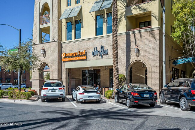 Building Photo - 3142 N Clanton St