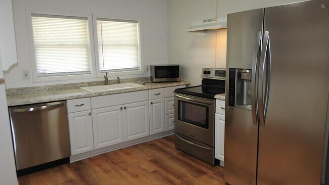 Building Photo - 4108 Elledge Dr