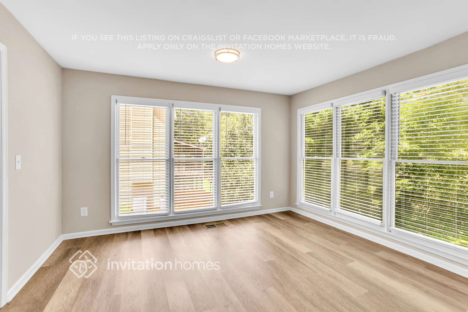 Building Photo - 2088 Glenellen Dr NW