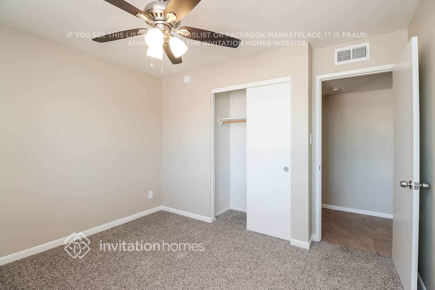 Building Photo - 1821 E La Donna Dr