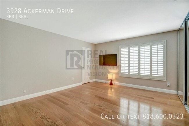 Building Photo - 3928 Ackerman Dr
