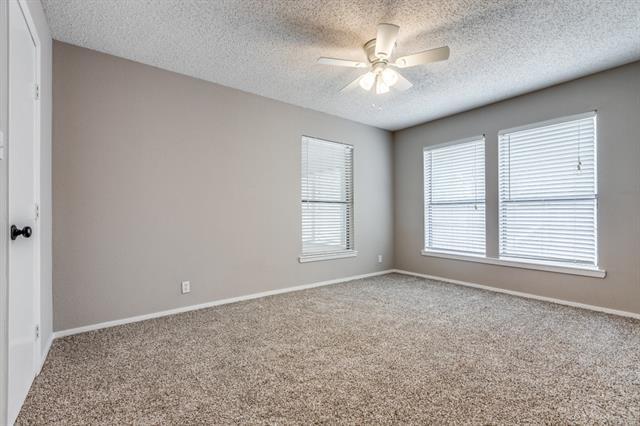 Building Photo - 312 Mockingbird Ln