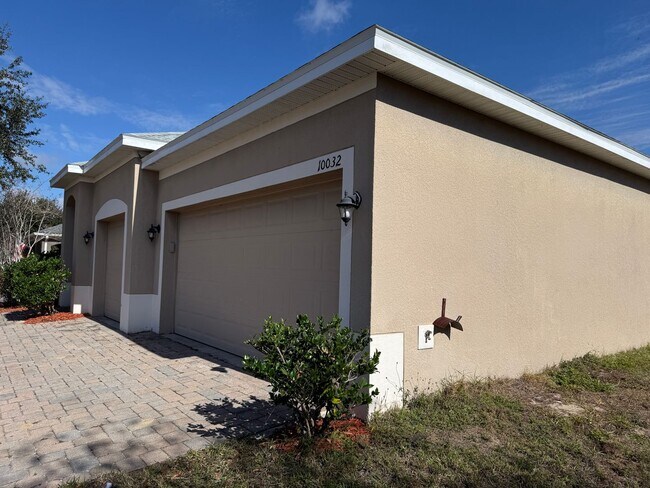 Building Photo - Single Family Home in Clermont