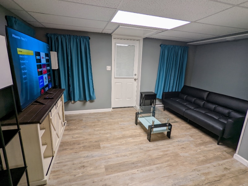 Building Photo - 39 Queen St