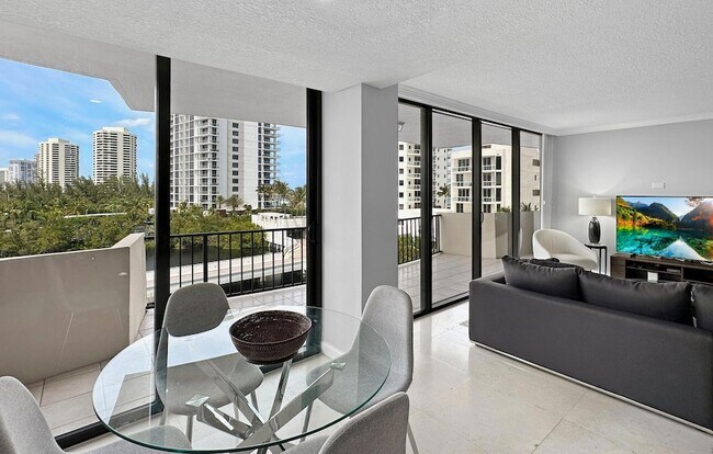 Building Photo - 4200 N Ocean Dr