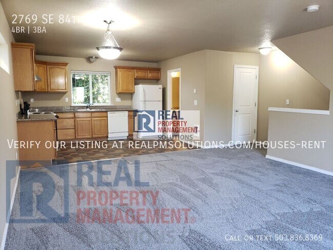 Building Photo - 2769 SE 84th Ave