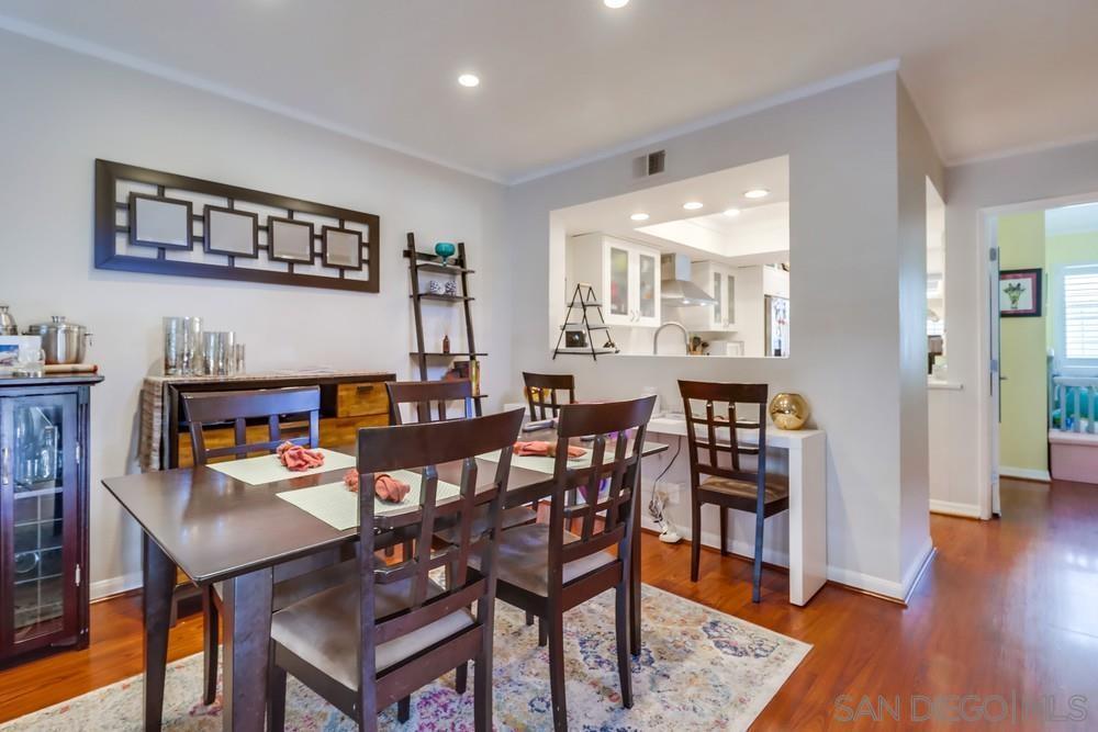 Building Photo - 7880 Mission Vista Dr