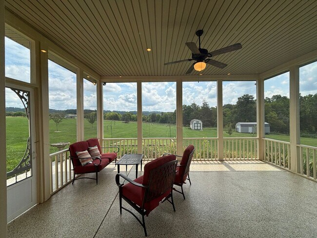 Building Photo - Charming 3 bedroom/2 Bath home in Jonesbor...