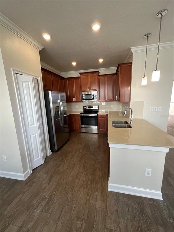 Building Photo - 8551 Couples St