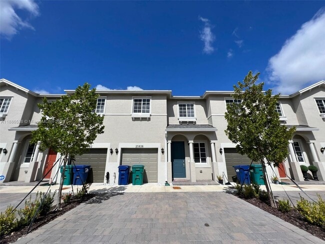 Building Photo - 20838 NW 13th Ave