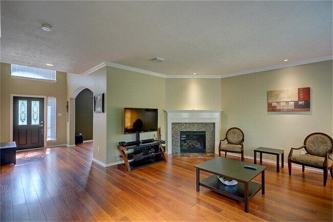 Building Photo - 174 E Spindle Tree Cir