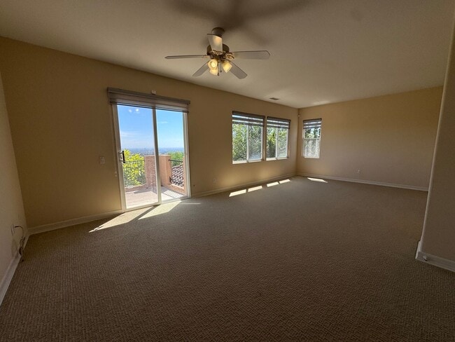 Building Photo - Stunning Home with Panoramic Views in Port...