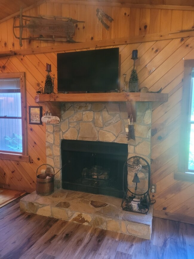 Building Photo - 546 Saddle Gap Dr