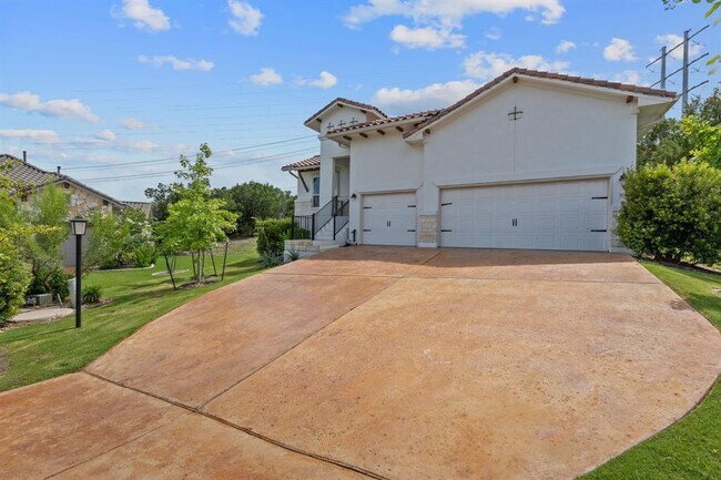 Building Photo - 104 Majestic Arroyo Way