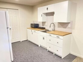 Building Photo - 12076 Prickly Ash Way
