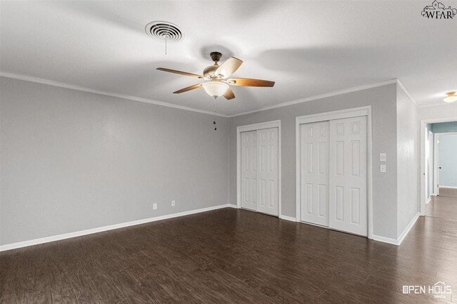 Building Photo - 4805 Big Bend Dr
