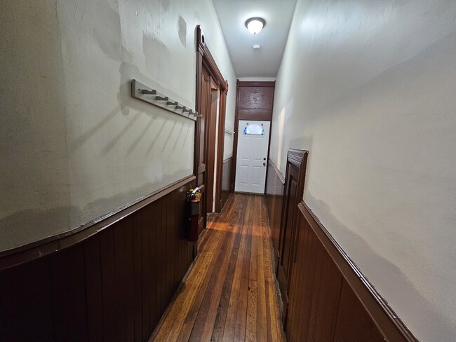 Building Photo - 2000 S Ashland Ave