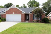 Building Photo - 318 Vanderbilt Dr