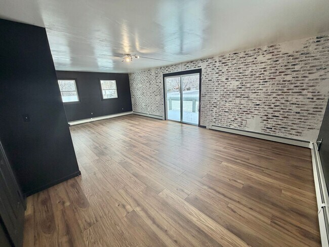 Building Photo - PRICE REDUCED!! Gorgeous Newly Renovated 4 BR, 2 BA on .71 acres