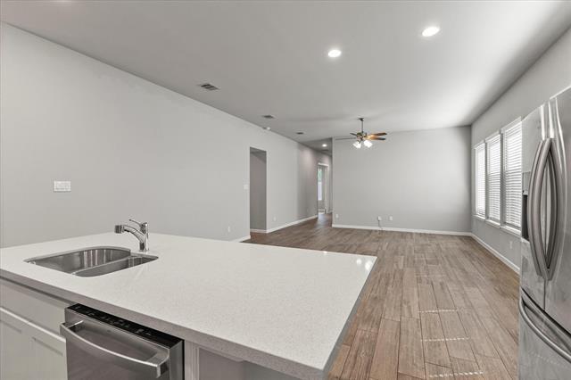 Building Photo - 2412 Bathwick Ln