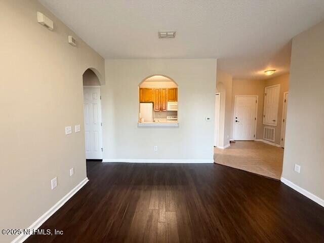 Building Photo - 7801 Point Meadows Dr