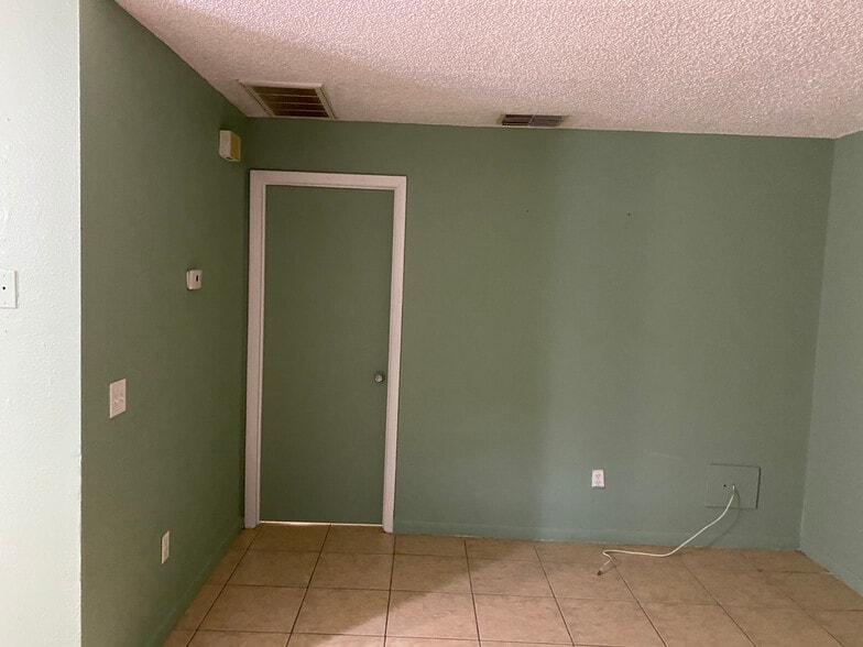 Living room with entrance to bedroom - 3010 Ernest Dr