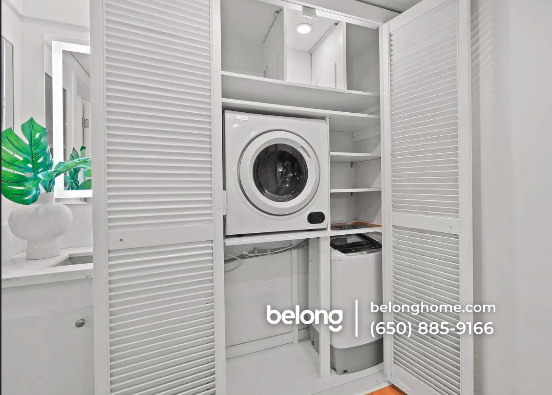 Building Photo - 500 W Middlefield Rd