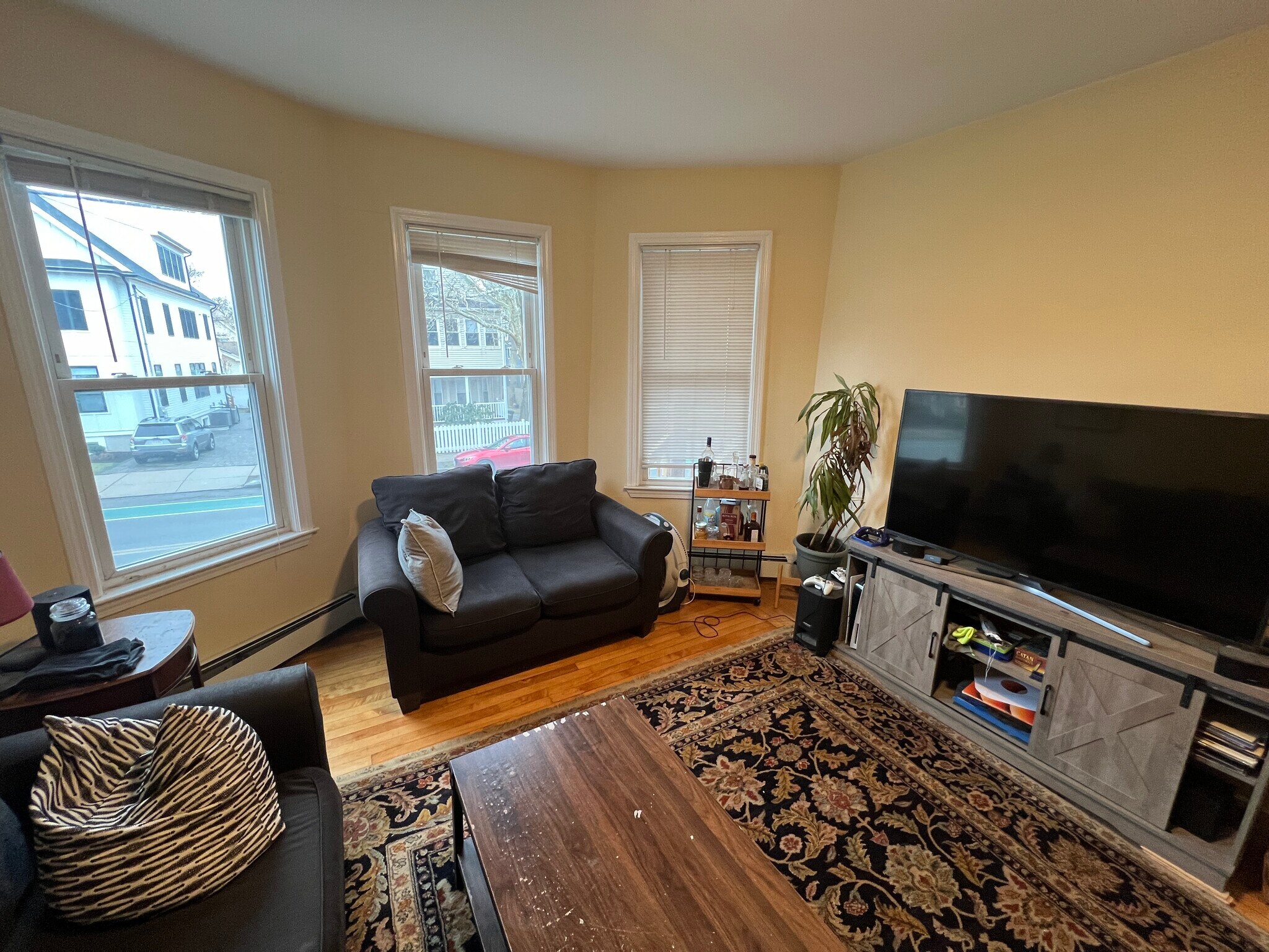 Building Photo - 29 Cameron Ave