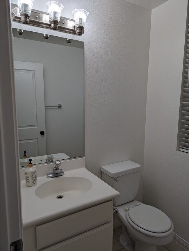 Half bathroom - 305 W Duarte Rd