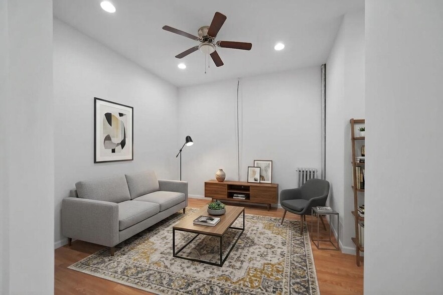 Building Photo - 51 Macdougal St
