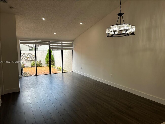 Building Photo - 13350 SW 88th Terrace