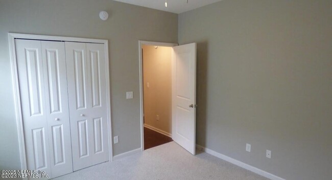 Building Photo - 83117 Purple Martin Dr