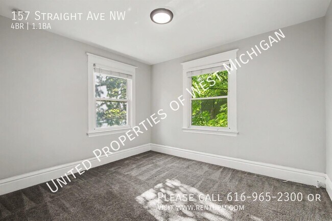 Building Photo - 157 Straight Ave NW