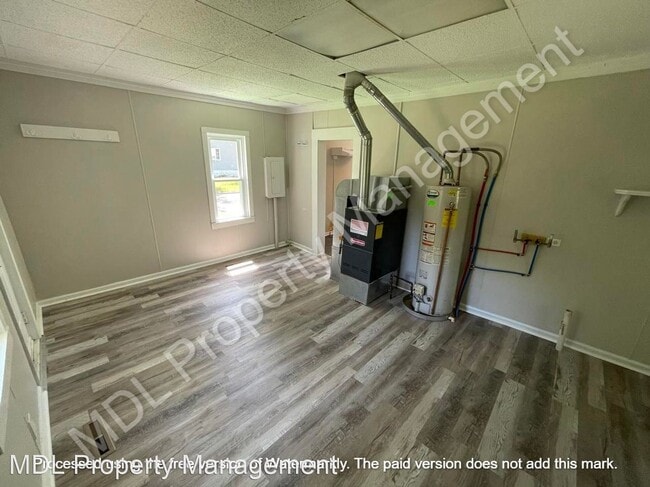 Building Photo - 3 br, 1 bath House - 1323 Fraser