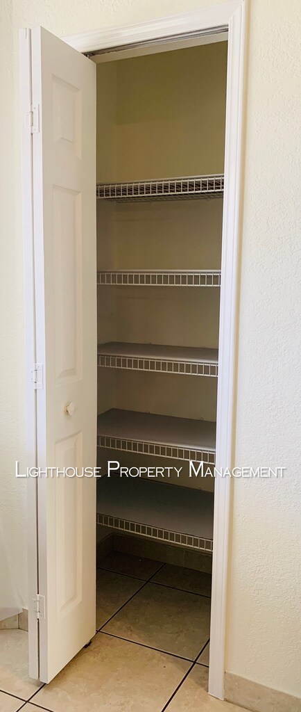 Building Photo - Pristine 3/2 in University Park!  Won't Last Long!