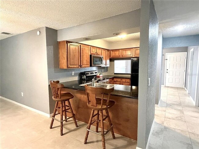 Building Photo - 564 Breckenridge Vlg