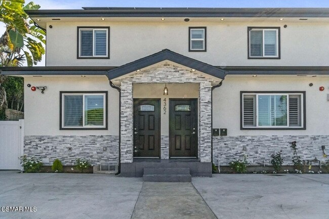 Building Photo - 4362 Tuller Ave