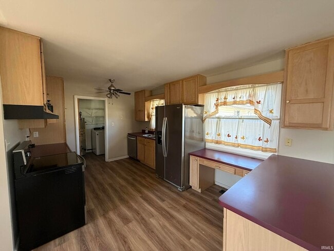 Building Photo - 4126 W Belle Ave